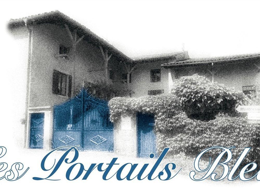 Les Portails Bleus Bed & Breakfast Aze  Exterior photo